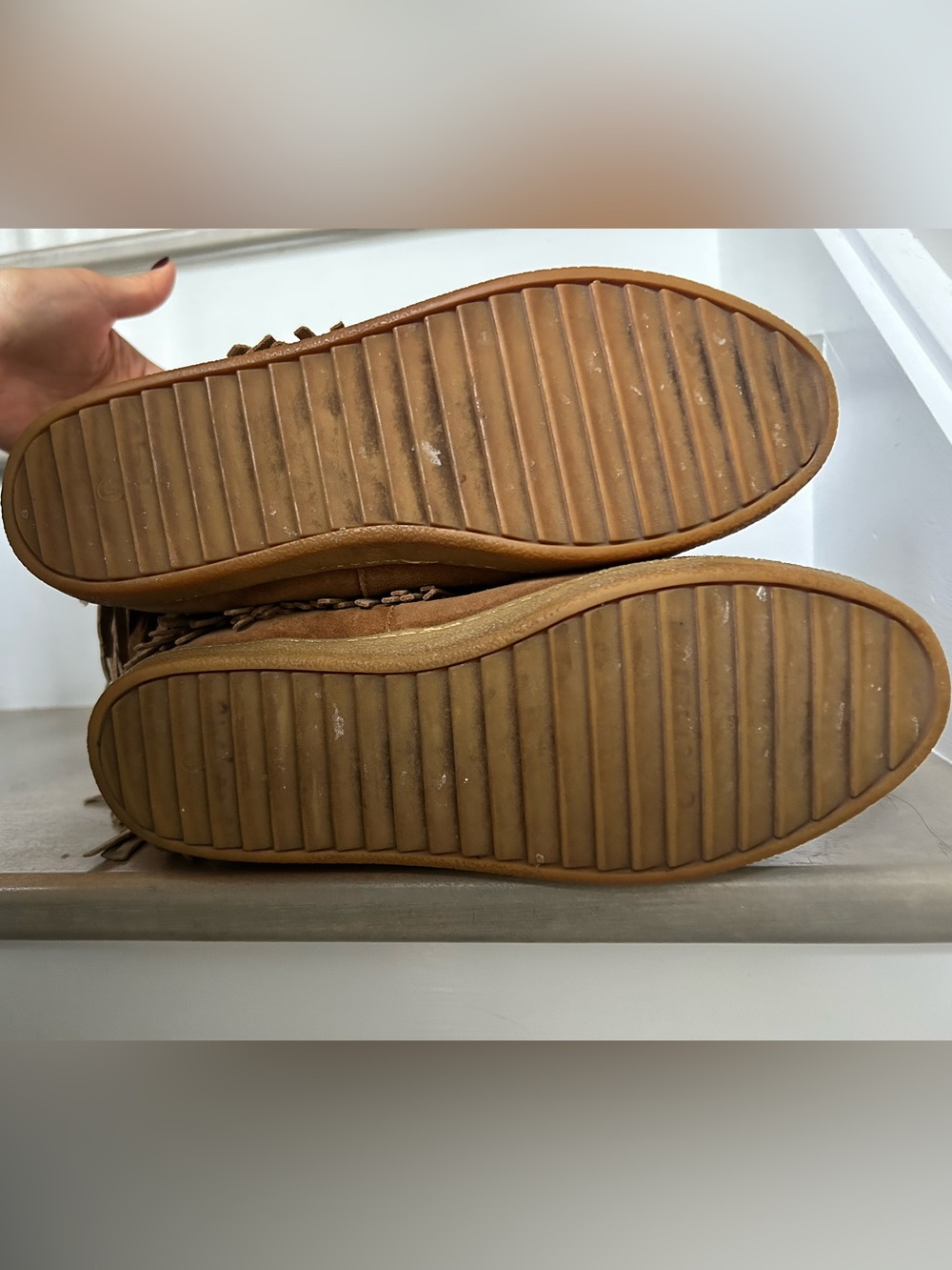 Tory Burch Chestnut Brown Suede Fringe Shearling moccasins - Picture 3 of 6